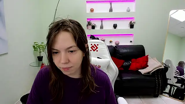 Persephoni online show from 8, 3, 2026