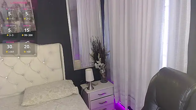 Snapshot of LiaVillalobos chatting on 27, 10, 2025 LiaVillalobos online show from 27, 10, 2025