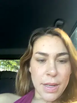 Snapshot of LeaGambit__ chatting on 24, 10, 2025 LeaGambit online show from 24, 10, 2025