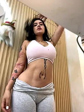 clarachanelricek online show from 9, 10, 2025