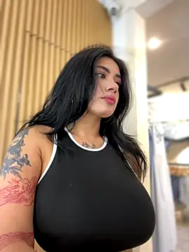 clarachanelricek online show from 21, 10, 2025