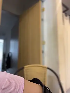 Snapshot of clarachanelricek chatting on 19, 2, 2026 clarachanelricek online show from 19, 2, 2026