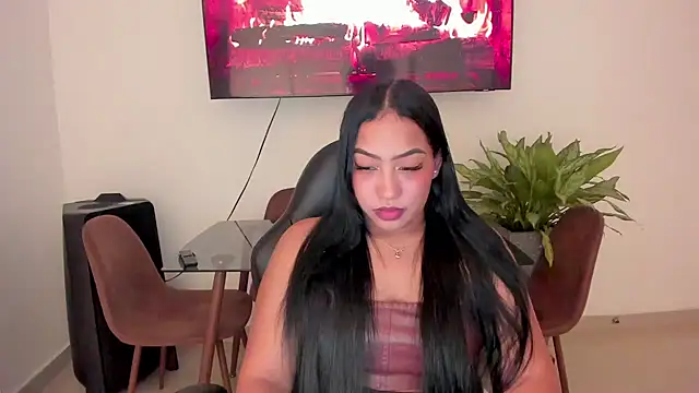 brunetenikole02 online show from 20, 3, 2025