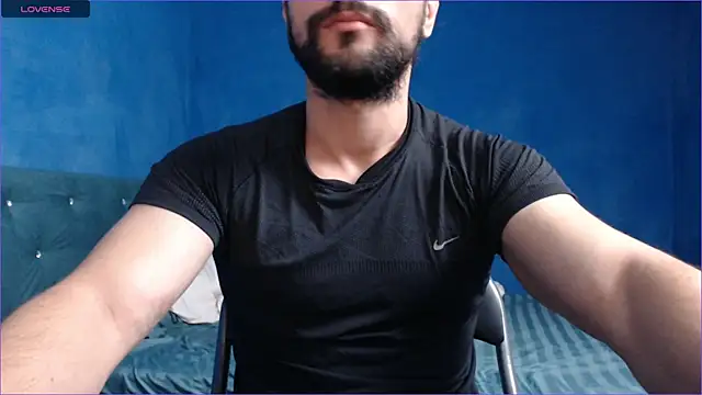 Snapshot of alex_blu chatting on 10, 10, 2025 alex blu online show from 10, 10, 2025