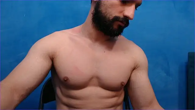 Snapshot of alex_blu chatting on 22, 10, 2025 alex blu online show from 22, 10, 2025