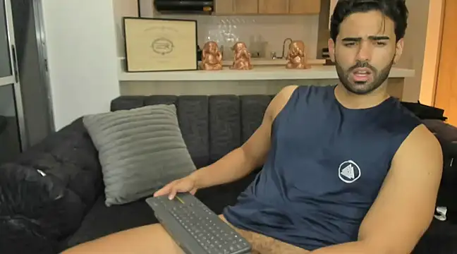 BradleySmithx online show from 21, 3, 2025