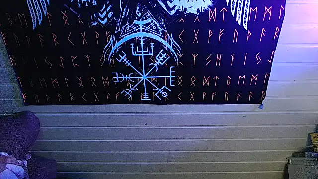 Snapshot of Youngtimer_1997 chatting on 29, 11, 2025 Youngtimer 1997 online show from 29, 11, 2025