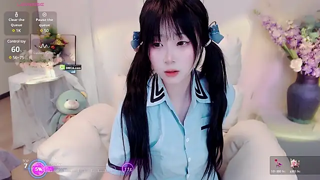 Snapshot of yoyoyo_99 chatting on 4, 2, 2025 yoyoyo 99 online show from 4, 2, 2025