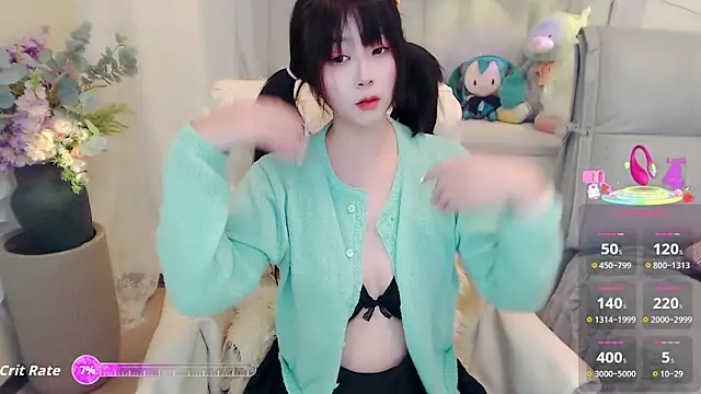Snapshot of yoyoyo_99 chatting on 19, 9, 2025 yoyoyo 99 online show from 19, 9, 2025