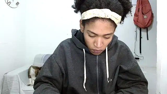 angelamarie1 online show from 11, 10, 2025