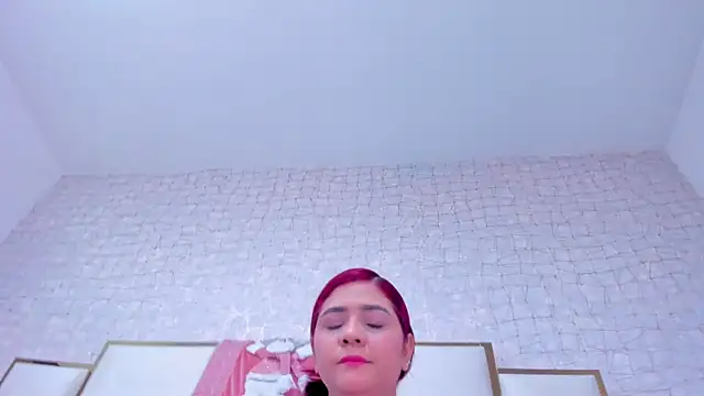 paola rodriguez online show from 30, 12, 2024