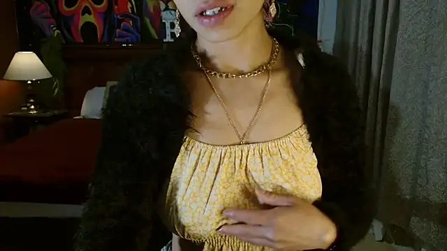 MINI Petite online show from 5, 1, 2025