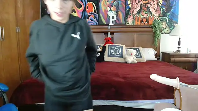 Snapshot of MINI_Petite chatting on 13, 1, 2025 MINI Petite online show from 13, 1, 2025