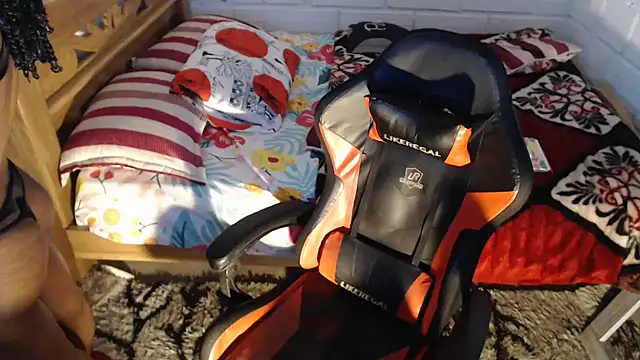 sexyjustin202 online show from 10, 12, 2024