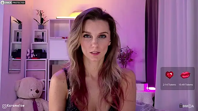 Karamelsw  online show from 13, 10, 2025