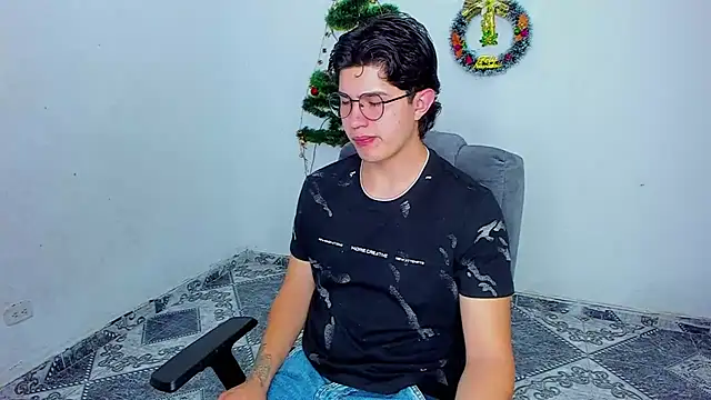 patrik 027 online show from 4, 12, 2024
