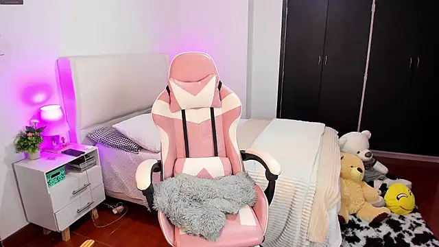 Ainhoads online show from 10, 1, 2026