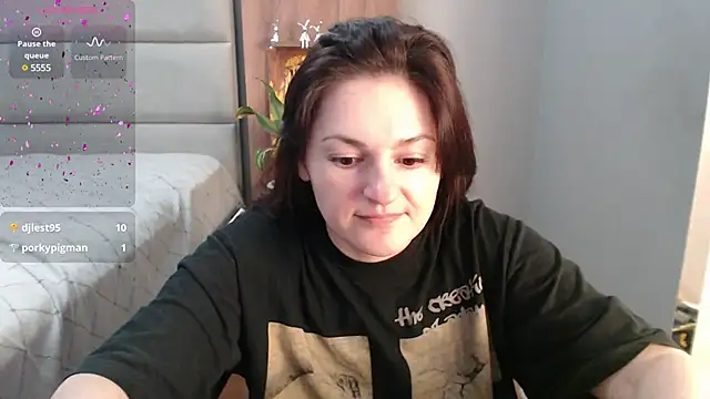 Stacy Davice online show from 5, 2, 2025