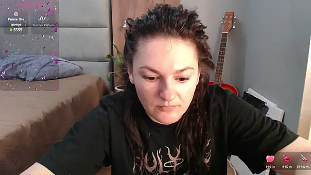 Stacy Davice online show from 9, 2, 2025