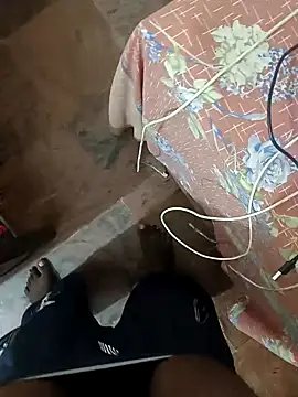 Mallupaiyanaachu online show from 1, 1, 2025