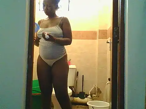 CuteJ online show from 4, 2, 2025