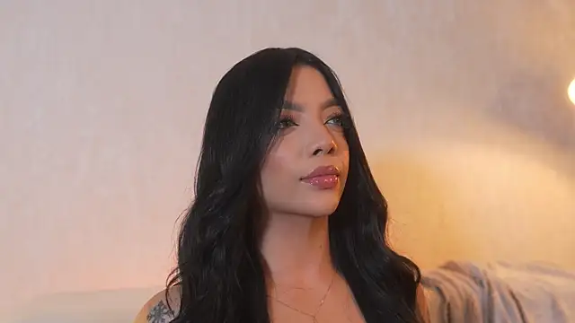 sarah hiill online show from 2, 12, 2025