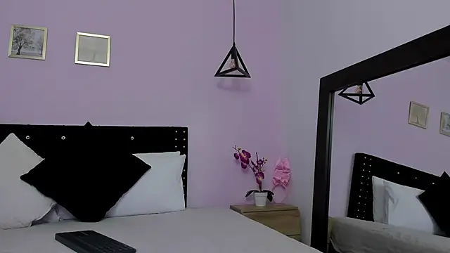 CeliWoods online show from 2, 3, 2025