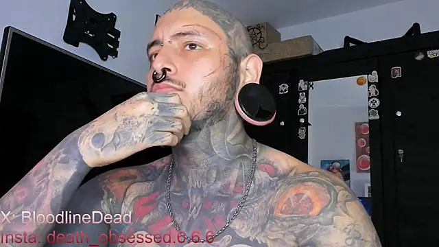Snapshot of DEATHINK666XX chatting on 11, 3, 2025 DEATHINK666XX online show from 11, 3, 2025