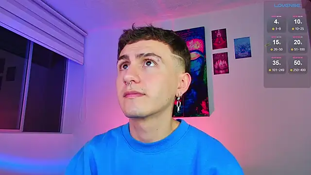 Snapshot of dimitri-bilak chatting on 1, 12, 2025 dimitri-bilak online show from 1, 12, 2025