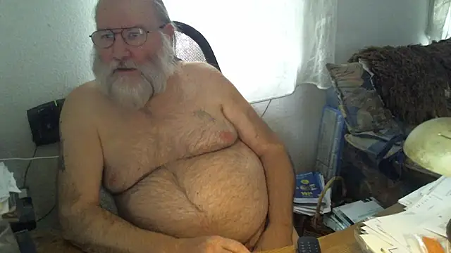 SexySantaC online show from 6, 1, 2025