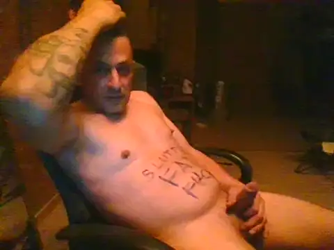 Snapshot of hardcok4u2abuse40 chatting on 4, 2, 2025 hardcok4u2abuse40 online show from 4, 2, 2025