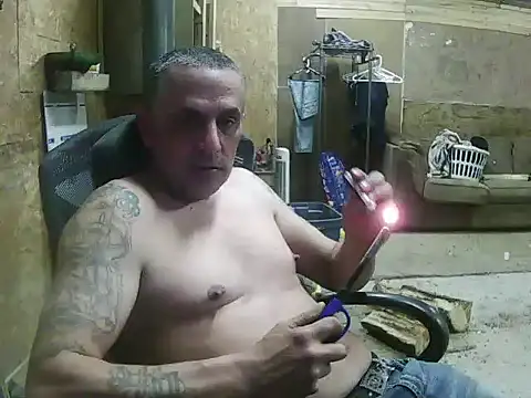 Snapshot of hardcok4u2abuse40 chatting on 23, 2, 2025 hardcok4u2abuse40 online show from 23, 2, 2025