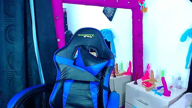 Jenng18 online show from 5, 3, 2026