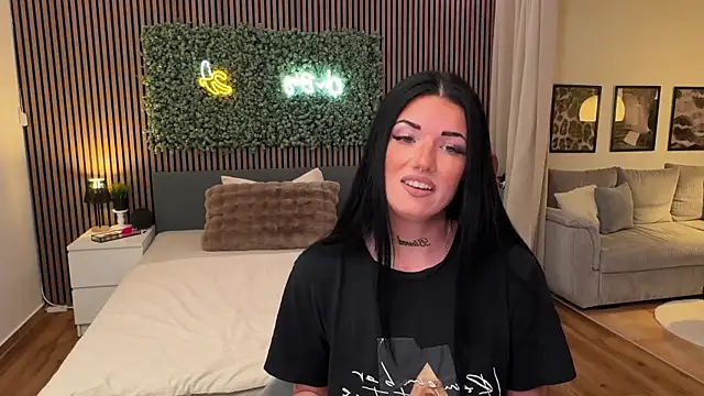 Snapshot of LizaRoxx chatting on 17, 3, 2026 LizaRoxx online show from 17, 3, 2026