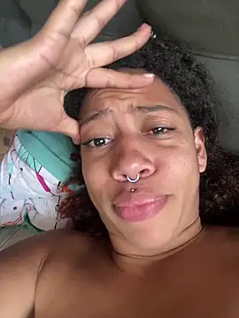 Snapshot of Miley_and_Vash chatting on 6, 1, 2025 Miley and Vash online show from 6, 1, 2025