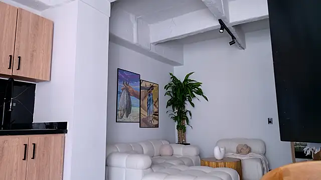 Nikol-JE online show from 28, 2, 2026