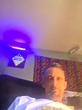 hotnicz10 online show from 26, 11, 2025