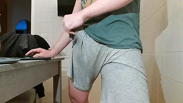 Snapshot of asa92921 chatting on 2, 1, 2025 asa92921 online show from 2, 1, 2025