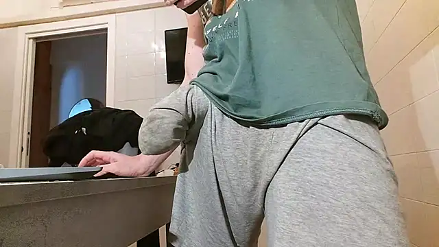 Snapshot of asa92921 chatting on 21, 3, 2025 asa92921 online show from 21, 3, 2025