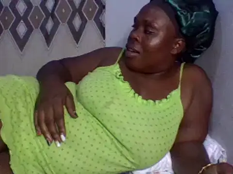 Snapshot of sweett_shaley chatting on 3, 1, 2025 sweett shaley online show from 3, 1, 2025