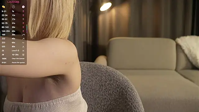 Snapshot of StasyGriffin chatting on 9, 11, 2025 StasyGriffin online show from 9, 11, 2025