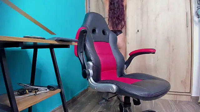 sophieandmarkls online show from 27, 12, 2024