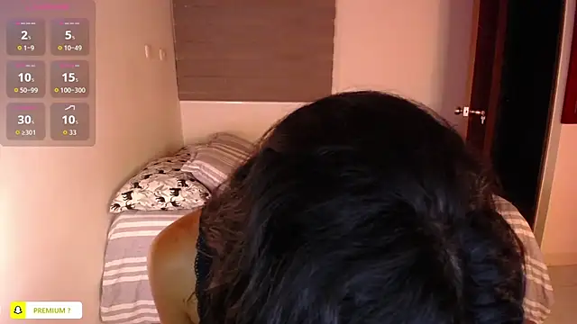 Snapshot of amyharlow_1 chatting on 7, 11, 2025 amyharlow 1 online show from 7, 11, 2025