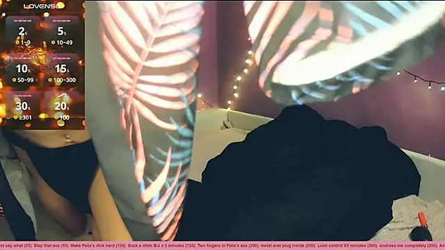 Snapshot of Littlepinkcat chatting on 24, 12, 2024 Littlepinkcat online show from 24, 12, 2024