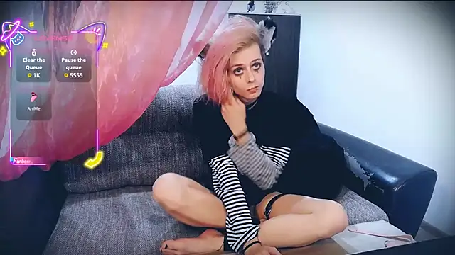 Snapshot of Littlepinkcat chatting on 19, 9, 2025 Littlepinkcat online show from 19, 9, 2025