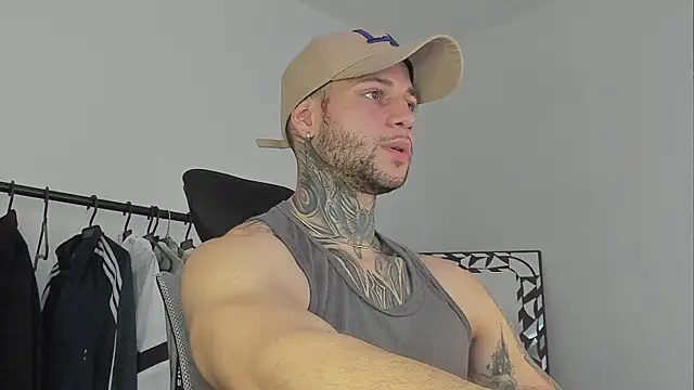 Snapshot of _jamesleandros1 chatting on 23, 10, 2025 jamesleandros1 online show from 23, 10, 2025