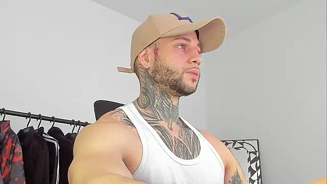 Snapshot of _jamesleandros1 chatting on 7, 11, 2025 jamesleandros1 online show from 7, 11, 2025