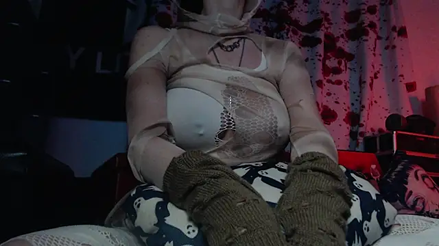 Snapshot of Silentmary chatting on 31, 10, 2025 Silentmary online show from 31, 10, 2025