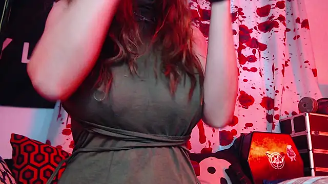 Snapshot of Silentmary chatting on 14, 11, 2025 Silentmary online show from 14, 11, 2025