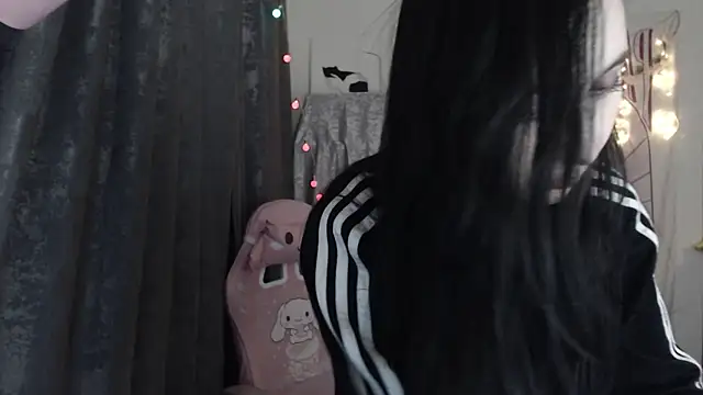 Holy420lolii online show from 14, 2, 2025